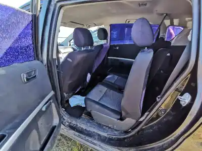 Scrapping Vehicle toyota corolla verso (zer_, zze12_, r1_) 2.0 d-4d (cur10_) of the year 2004 powered 