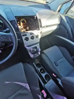 Scrapping Vehicle toyota corolla verso (zer_, zze12_, r1_) 2.0 d-4d (cur10_) of the year 2004 powered 