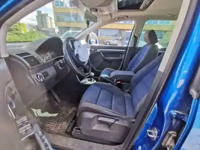 Veículo de Sucata volkswagen touran (1t1, 1t2) 1.9 tdi do ano 2004 alimentado bkc