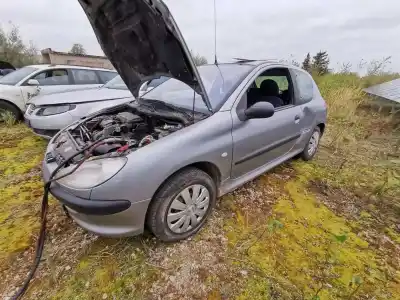 Здавання транспортного засобу peugeot 206 fastback (2a/c) 1.4 hdi eco 70 року 2002 потужний 