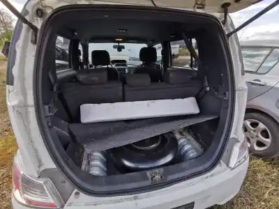 Vehicul casat daihatsu materia 2008 - 2011 1.3 67 kw 2008 - 2011 al anului 2010 alimentat 