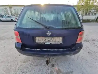 Vehicul casat volkswagen passat b5.5 (3b3) 1.9 tdi al anului 2002 alimentat avb