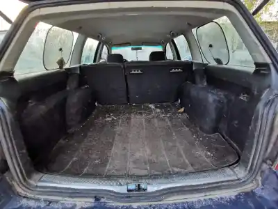 Vehicul casat volkswagen passat b5.5 (3b3) 1.9 tdi al anului 2002 alimentat avb