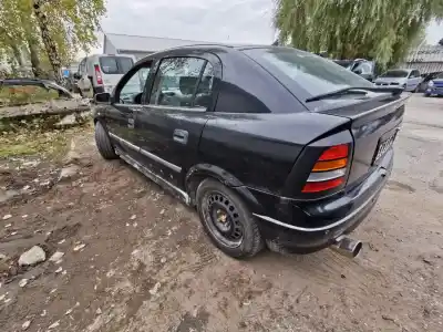 Sloopvoertuig opel astra g fastback (t98) 1.6 16v (f08, f48) van het jaar 1999 aangedreven x16xel