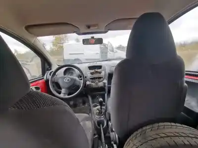 Veículo de Sucata toyota aygo (_b1_) 1.0 (kgb10_) do ano 2006 alimentado 