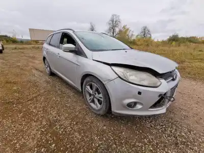 Sloopvoertuig FORD FOCUS III 1.6 TDCI van het jaar 2014 aangedreven 
