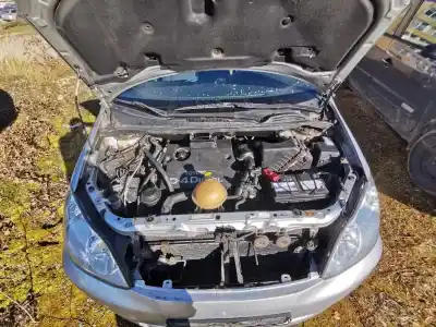 Veículo de Sucata toyota ipsum (_m2_) 2.0 d (clm20_) do ano 2005 alimentado 