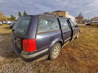 Scrapping Vehicle volkswagen passat b5 variant (3b5) 1.8 of the year 1997 powered adr
