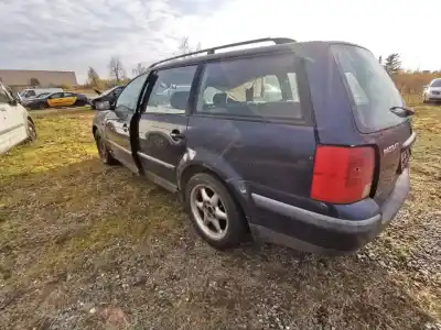 Scrapping Vehicle volkswagen passat b5 variant (3b5) 1.8 of the year 1997 powered adr