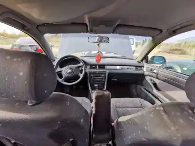 Scrapping Vehicle audi a6 c5 (4b2) 2.5 tdi of the year 2000 powered akn