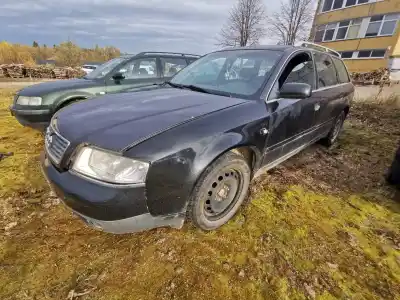 Scrapping Vehicle audi a6 c5 (4b2) 2.5 tdi of the year 2000 powered akn
