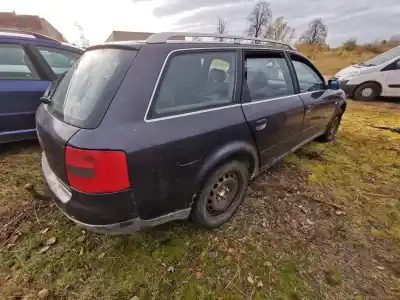 Scrapping Vehicle audi a6 c5 (4b2) 2.5 tdi of the year 2000 powered akn
