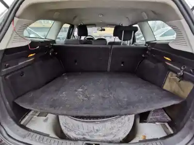 Veículo de Sucata ford focus iii 1.6 tdci do ano 2011 alimentado 