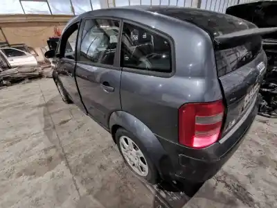 Veículo de Sucata audi a2 (8z0) 1.4 do ano 2002 alimentado amf