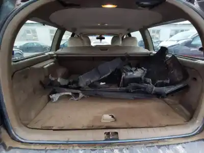 Veículo de Sucata volvo v70 ii (285) d5 do ano 2001 alimentado d5244t