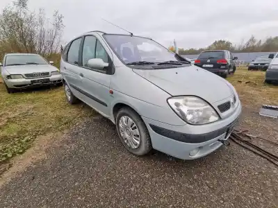Здавання транспортного засобу RENAULT SCÉNIC I MONOSPACE (JA0/1_, FA0_) 1.9 DCI (JA05, JA1F) року 2001 потужний F9Q732 C315424