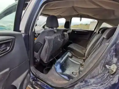 Veículo de Sucata citroen c4 i (lc_) 1.6 hdi do ano 2006 alimentado 