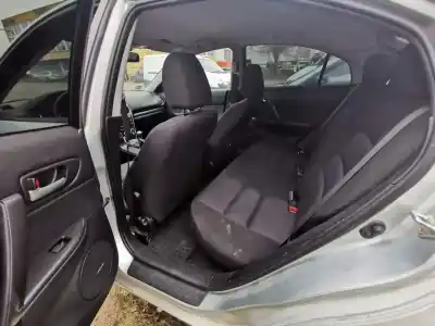 Hurda Aracı mazda 6 hatchback (gg) 2.0 di (gg14) yılın 2006 güçlü 