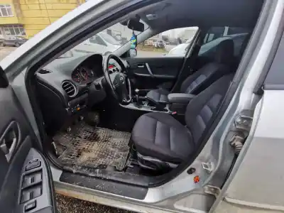 Hurda Aracı mazda 6 hatchback (gg) 2.0 di (gg14) yılın 2006 güçlü 