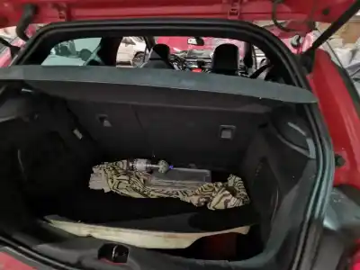 Hurda Aracı citroen ds3 descapotable 1.6 bluehdi 100 yılın 2010 güçlü dv6c