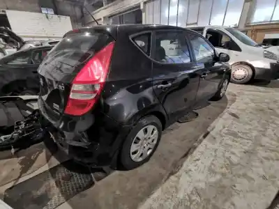 Veicolo di demolizione hyundai i30 (fd) 1.6 crdi dell'anno 2008 alimentato 	d4fb8u613280 hu41