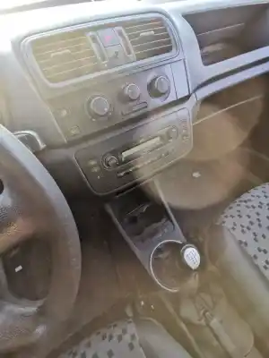 Vehicul casat skoda roomster (5j7) 1.4 tdi al anului 2006 alimentat 