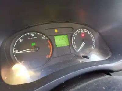 Vehicul casat skoda roomster (5j7) 1.4 tdi al anului 2006 alimentat 