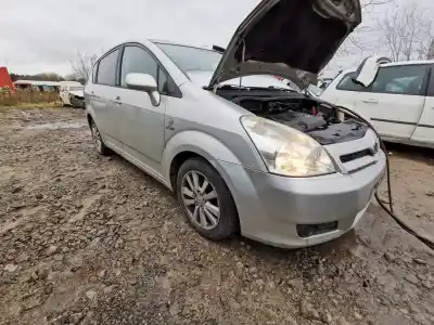 Veicolo di demolizione TOYOTA COROLLA VERSO (ZER_, ZZE12_, R1_) 2.2 D-4D (AUR10_) dell'anno 2006 alimentato 