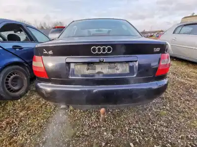 Veicolo di demolizione audi a4 b5 (8d2) 1.8 dell'anno 1997 alimentato adr