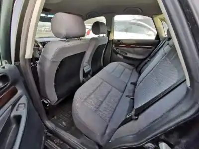 Veicolo di demolizione audi a4 b5 (8d2) 1.8 dell'anno 1997 alimentato adr