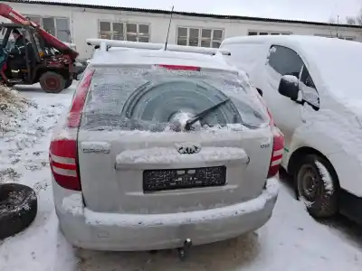 Veículo de Sucata kia cee'd fastback (ed) 1.6 crdi 90 do ano 2007 alimentado r76d