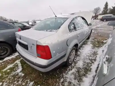 Veículo de Sucata volkswagen passat b5 variant (3b5) 1.9 tdi do ano 1998 alimentado afn