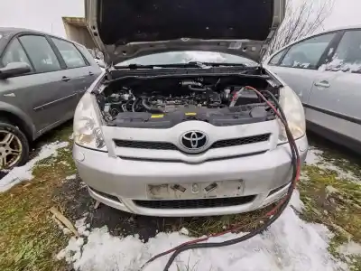 Veículo de Sucata toyota corolla verso (zer_, zze12_, r1_) 2.0 d-4d (cur10_) do ano 2005 alimentado 