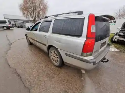Veículo de Sucata volvo v70 ii (285) 2.4 do ano 2003 alimentado b5244s