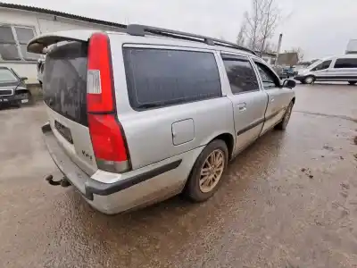 Veículo de Sucata volvo v70 ii (285) 2.4 do ano 2003 alimentado b5244s