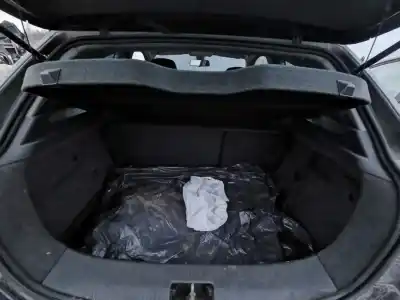 Veículo de Sucata opel astra h (a04) 1.6 (l48) do ano 2009 alimentado z16xer