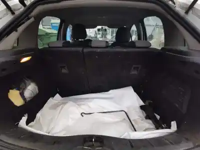 Veículo de Sucata citroen c3 ii (sc_) 1.4 hdi 70 (sc8hzc, sc8hr0, sc8hp4) do ano 2011 alimentado 