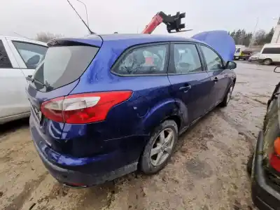 Sloopvoertuig ford focus iii 1.6 tdci van het jaar 2013 aangedreven dv6c 