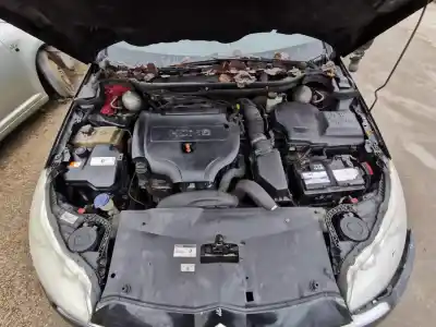 Veículo de Sucata citroen c5 iii (rd_) 2.0 hdi 165 do ano 2010 alimentado rwrhha