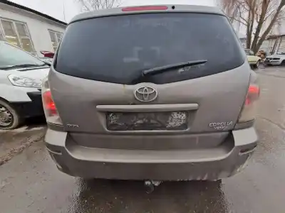 Veicolo di demolizione toyota corolla verso (zer_, zze12_, r1_) 2.2 d-4d (aur10_) dell'anno 2006 alimentato 