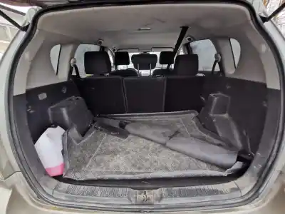 Veicolo di demolizione toyota corolla verso (zer_, zze12_, r1_) 2.2 d-4d (aur10_) dell'anno 2006 alimentato 