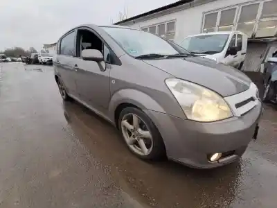 Scrapping Vehicle TOYOTA COROLLA VERSO (ZER_, ZZE12_, R1_)  of the year 2006 powered 