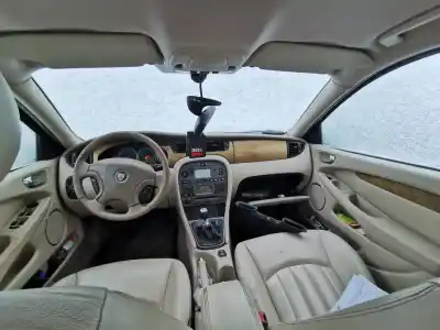 Veicolo di demolizione jaguar x-type i (x400) 2.1 v6 dell'anno 2004 alimentato vy-20987