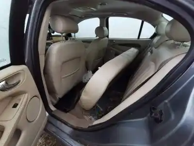 Veicolo di demolizione jaguar x-type i (x400) 2.1 v6 dell'anno 2004 alimentato vy-20987