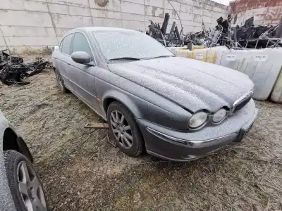 Scrapping Vehicle JAGUAR X-TYPE I (X400)  of the year 2004 powered VY-20987