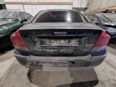 Veículo de Sucata volvo s60 i (384) d5 do ano 2001 alimentado d5244t