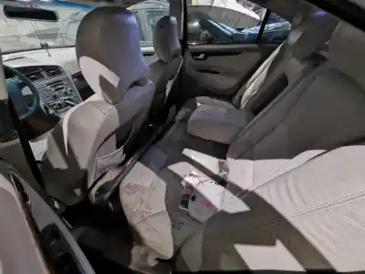 Veículo de Sucata volvo s60 i (384) d5 do ano 2001 alimentado d5244t