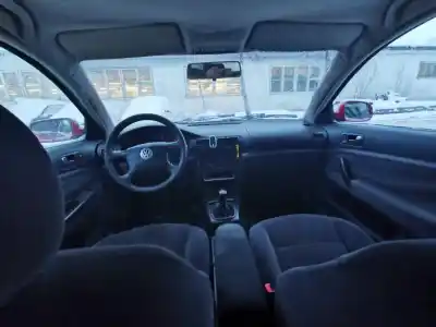 Sloopvoertuig volkswagen passat b5 variant (3b5) 1.9 tdi van het jaar 1999 aangedreven ahh