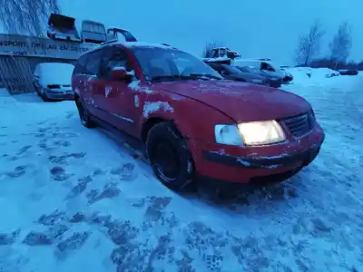 Sloopvoertuig VOLKSWAGEN PASSAT B5 VARIANT (3B5)  van het jaar 1999 aangedreven AHH