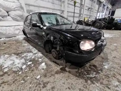 Sloopvoertuig VOLKSWAGEN GOLF IV (1J1)  van het jaar 1999 aangedreven 